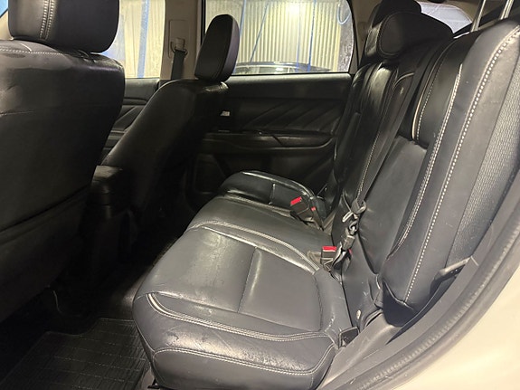 Mitsubishi Outlander 10 of 20