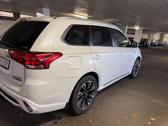 Mitsubishi Outlander 5 of 5