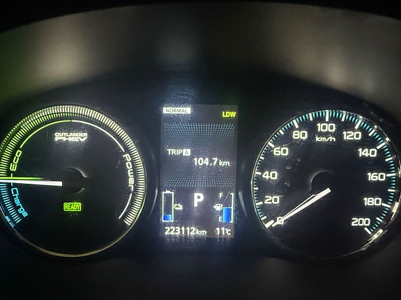 Mitsubishi Outlander 7 of 20