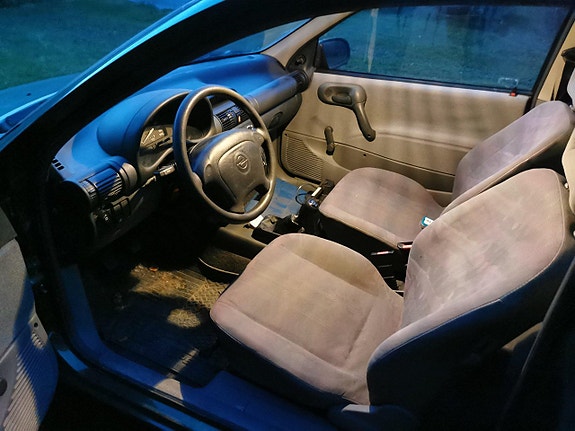 Opel Corsa 4 of 5