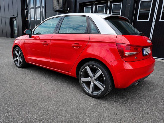 Audi A1 3 of 5