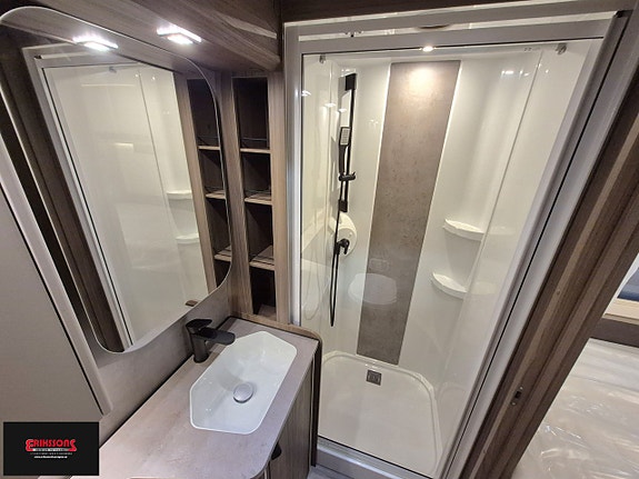 Kabe ROYAL 630 TDL KS 12 of 17