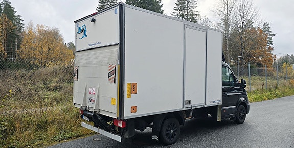 Volkswagen Crafter 8 of 12