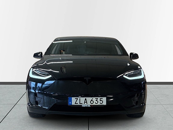 Tesla Model X 2 of 5