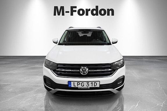 Volkswagen T-Cross 2 of 19