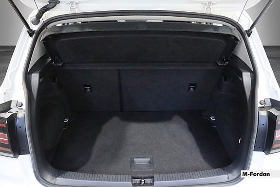 Volkswagen T-Cross 6 of 19