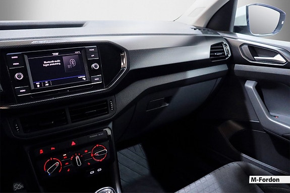 Volkswagen T-Cross 16 of 19