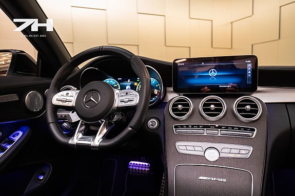 Mercedes-Benz C63 17 of 30