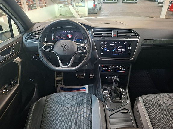 Volkswagen Tiguan 13 of 21