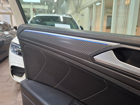 Volkswagen Tiguan 16 of 21