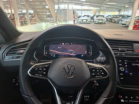 Volkswagen Tiguan 17 of 21