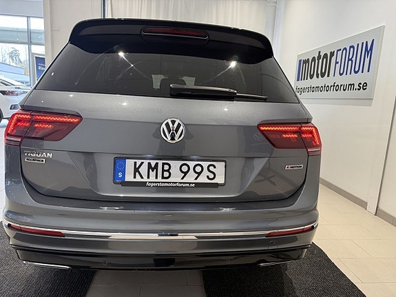 Volkswagen Tiguan Allspace 4 of 5