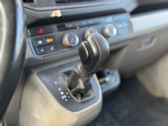Volkswagen Crafter 35 8 of 18
