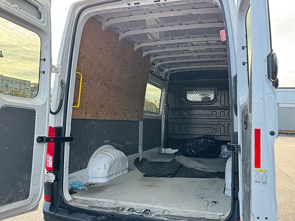 Volkswagen Crafter 35 18 of 18