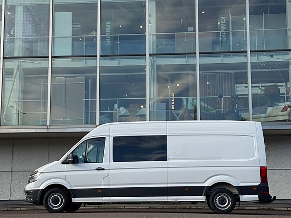Volkswagen Crafter 35 2 of 18