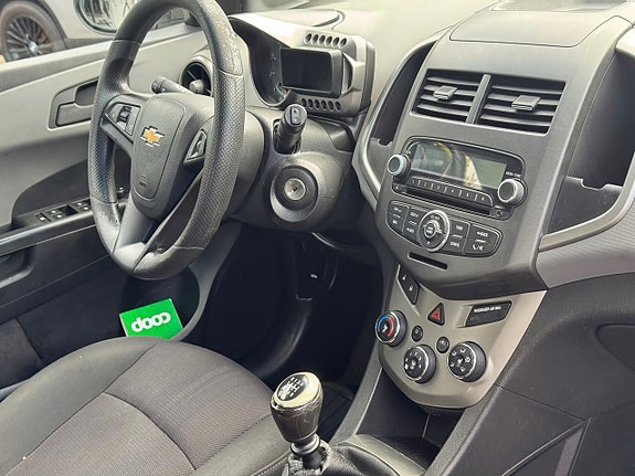 Chevrolet Aveo 4 of 4