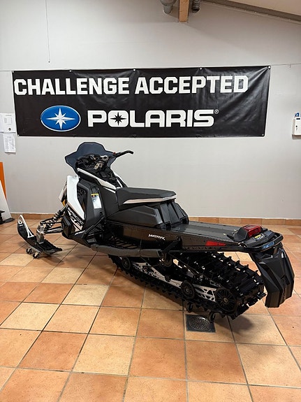 Polaris 650 Switchback SP 146 CRAZY DEAL ABRIS Sälen Köp ONLINE 4 of 8
