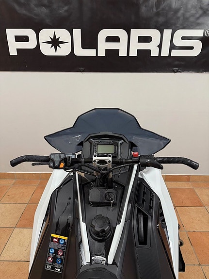 Polaris 650 Switchback SP 146 CRAZY DEAL ABRIS Sälen Köp ONLINE 6 of 8