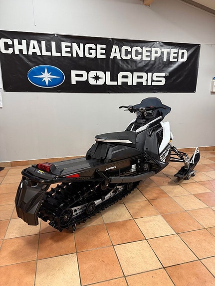 Polaris 650 Switchback SP 146 CRAZY DEAL ABRIS Sälen Köp ONLINE 3 of 8