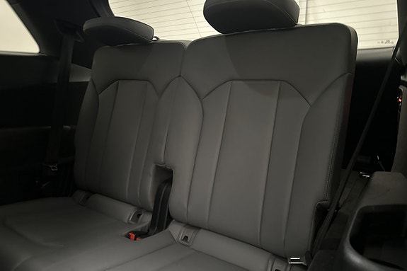 Audi Q7 29 of 30