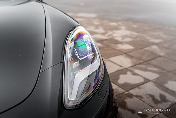 Porsche Panamera GTS 18 of 21