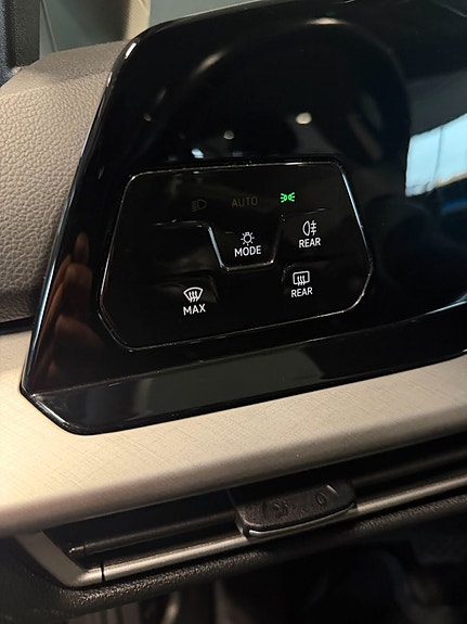 Volkswagen Golf I 6 of 25