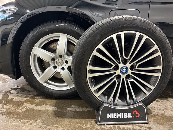 BMW 530e 17 of 20