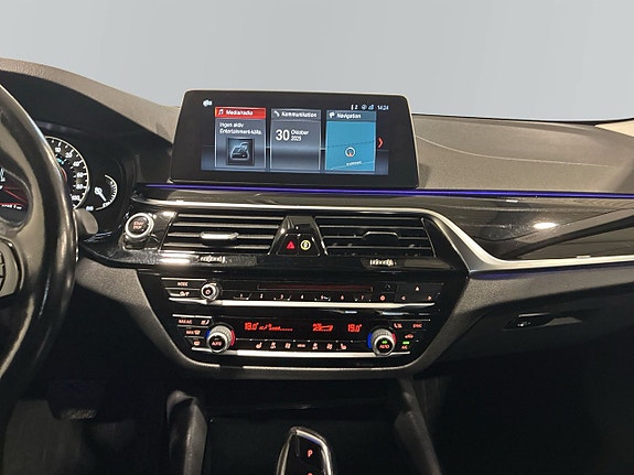 BMW 530e 10 of 20