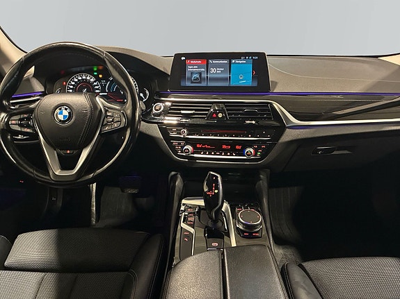 BMW 530e 8 of 20
