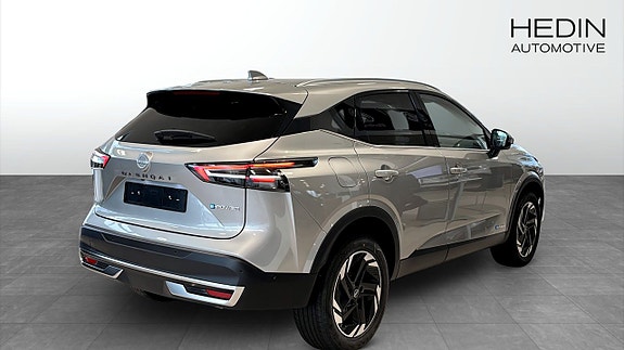 Nissan Qashqai 2 of 5