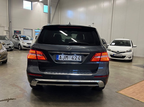 Mercedes-Benz ML250 6 of 20