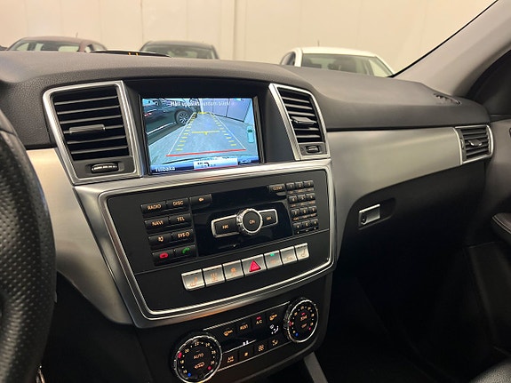Mercedes-Benz ML250 19 of 20