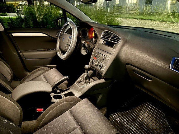 Citroen C4 3 of 3