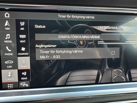 Porsche Panamera 4 20 of 24