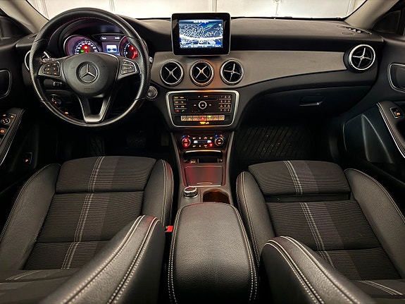 Mercedes-Benz CLA220 d 12 of 19