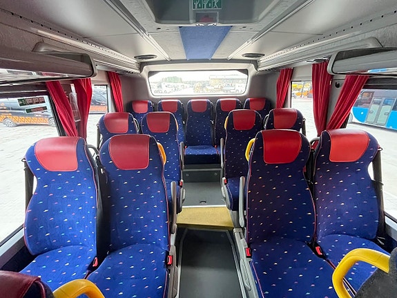 Volvo B8R 8900 LE 6x2*4 44 platser + 53 stående / AC 18 of 24