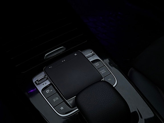 Mercedes-Benz A250 20 of 24