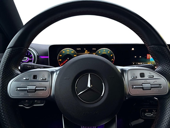 Mercedes-Benz A250 13 of 24