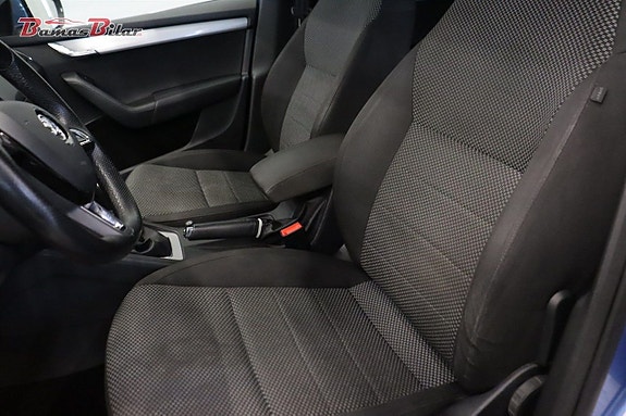 Skoda Octavia 11 of 17