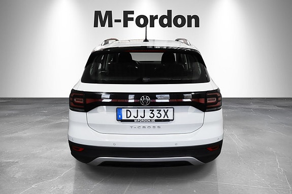Volkswagen T-Cross 4 of 18