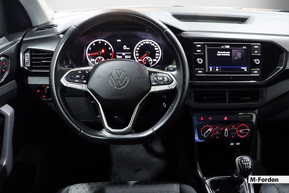 Volkswagen T-Cross 12 of 18