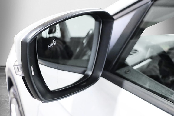Volkswagen T-Cross 8 of 18