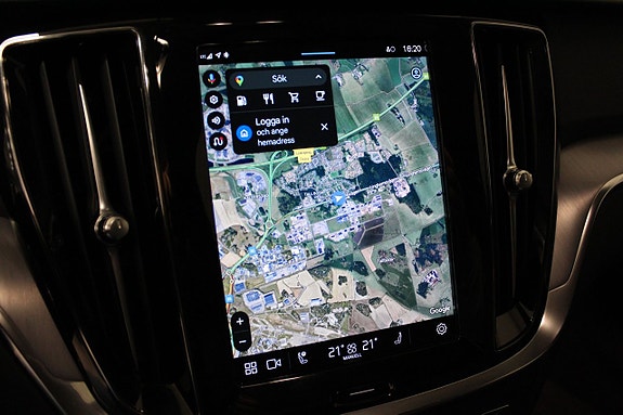 Volvo V60 Cross Country 24 of 26