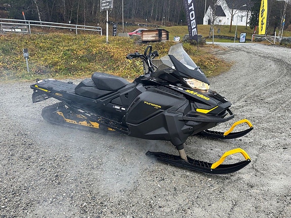 Ski-Doo Tundra LE 600 EFI -26 2 of 5