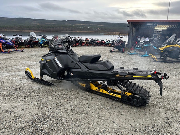 Ski-Doo Tundra LE 600 EFI -26 4 of 5