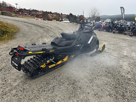 Ski-Doo Tundra LE 600 EFI -26 3 of 5