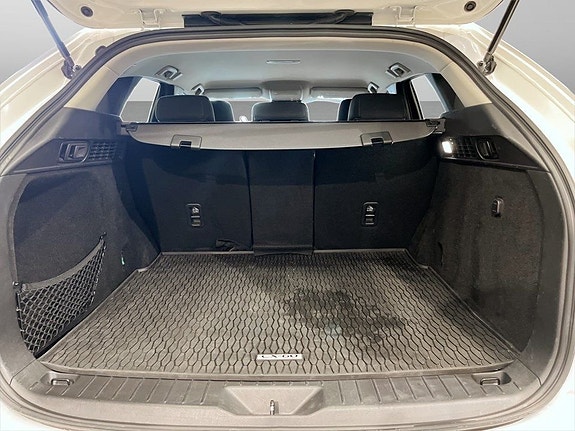 Mazda CX-60 16 of 16