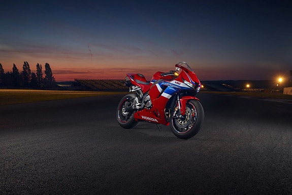 Honda CBR 600 RR - FINNS I BUTIK! 5 of 8
