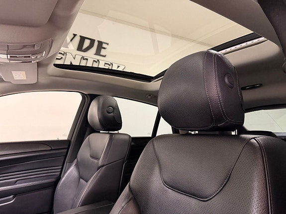 Mercedes-Benz GLE400 8 of 15