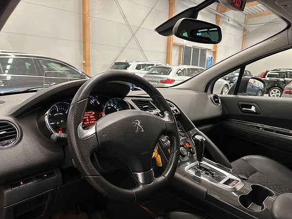 Peugeot 3008 12 of 20